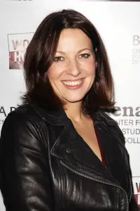 Фото  (Bonnie McFarlane)
