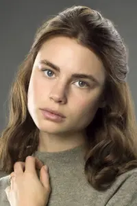 Фото Люсі Фрай (Lucy Fry)