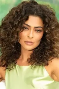 Фото  (Juliana Paes)