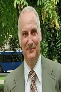 Фото  (Armand Arekian)