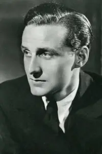 Фото Патрік Макні (Patrick Macnee)