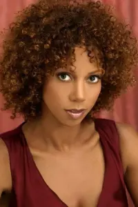 Фото Холлі Робінсон Піт (Holly Robinson Peete)