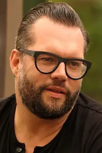 Фото  (Alex Agnew)