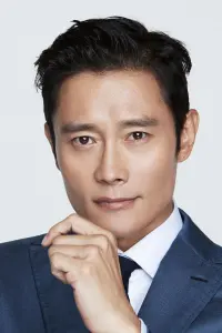 Фото Лі Бьон Хун (Lee Byung-hun)