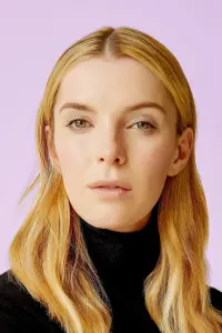 Фото Бетті Гілпін (Betty Gilpin)