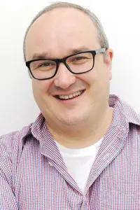 Фото  (Dominic Sandbrook)