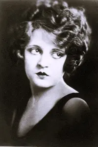 Фото  (Dorothy Dwan)