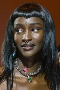 Фото Марі П'єрра Какома (Marie Pierra Kakoma) #333443