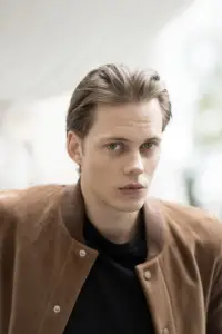 Фото Білл Скашґорд (Bill Skarsgård) #327805