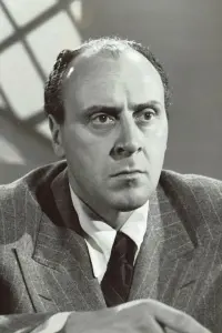 Фото Джордж Кулурі (George Coulouris)