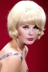 Фото Ельке Зоммер (Elke Sommer)