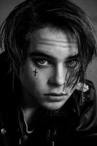 Фото Джуда Льюїс (Judah Lewis)