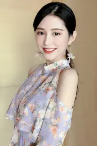 Фото  (Tang Yang Yang)
