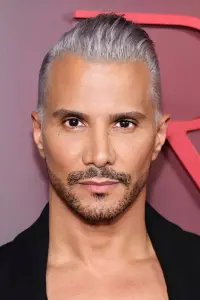 Фото  (Jay Manuel)