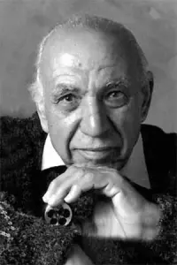 Фото  (Salah Abu Seif)