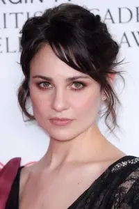 Фото Таппенс Міддлтон (Tuppence Middleton)