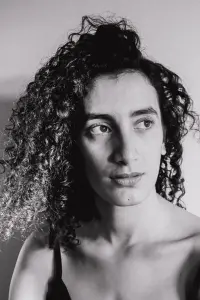 Фото Муна Суалем (Mouna Soualem)