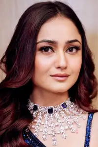 Фото  (Tridha Choudhury)