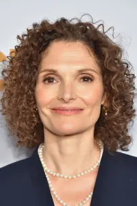 Фото Мері Елізабет Мастрантоніо (Mary Elizabeth Mastrantonio)