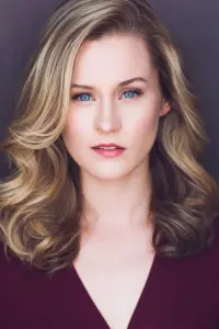 Фото  (Olivia Howell)