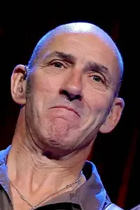 Фото  (Simon Townshend)