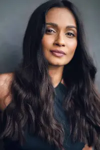Фото  (Kavi Ladnier)