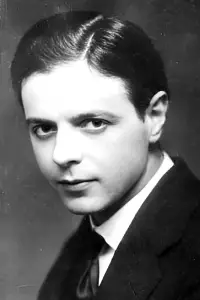 Фото Есме Персі (Esme Percy) #520394