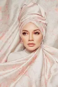 Фото  (Neelofa) #509334