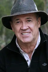 Фото  (Simon Plowright)