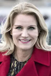 Фото  (Helle Thorning-Schmidt)