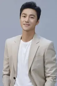 Фото  (Choi Young-jun)