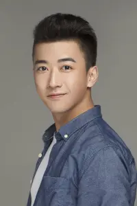 Фото  (Wang Yiran)