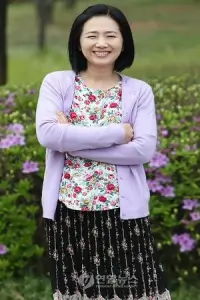 Фото  (Hwang Mi-sun)