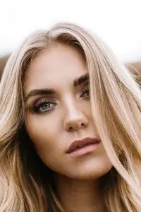Фото Джессіка Сіпос (Jessica Sipos)