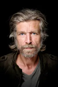 Фото  (Karl Ove Knausgård)