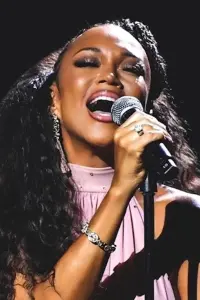 Фото  (Chanté Moore)