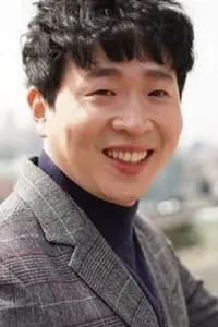 Фото  (Myung Suk-geun)
