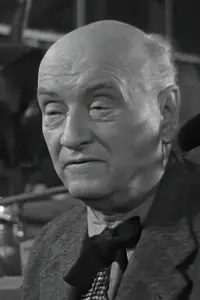 Фото  (Pierre Juvenet)