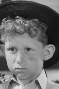 Фото  (Leonard 'Percy' Landy)