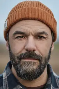 Фото  (Casper Crump) #328520