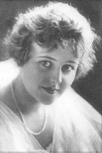 Фото  (Carol Holloway)