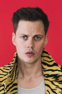 Фото Білл Скашґорд (Bill Skarsgård) #327811