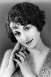 Фото  (Louise Lorraine)