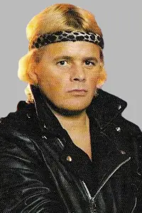 Фото  (Bruce Hart)