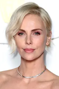 Фото Шарліз Терон (Charlize Theron)