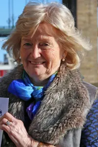 Фото  (Elsie Robson)