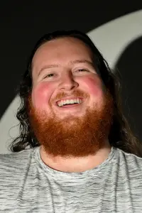 Фото  (Pierce Miller) #397239