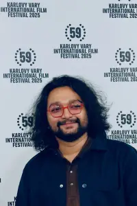 Фото  (Oronnok Prithibi)