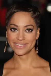 Фото Куш Джамбо (Cush Jumbo)