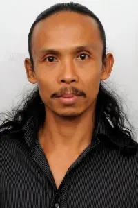 Фото Яян Рухян (Yayan Ruhian)